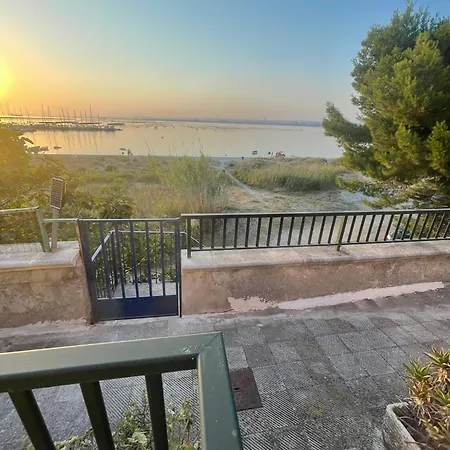 Besanvito - Sea Holiday home *